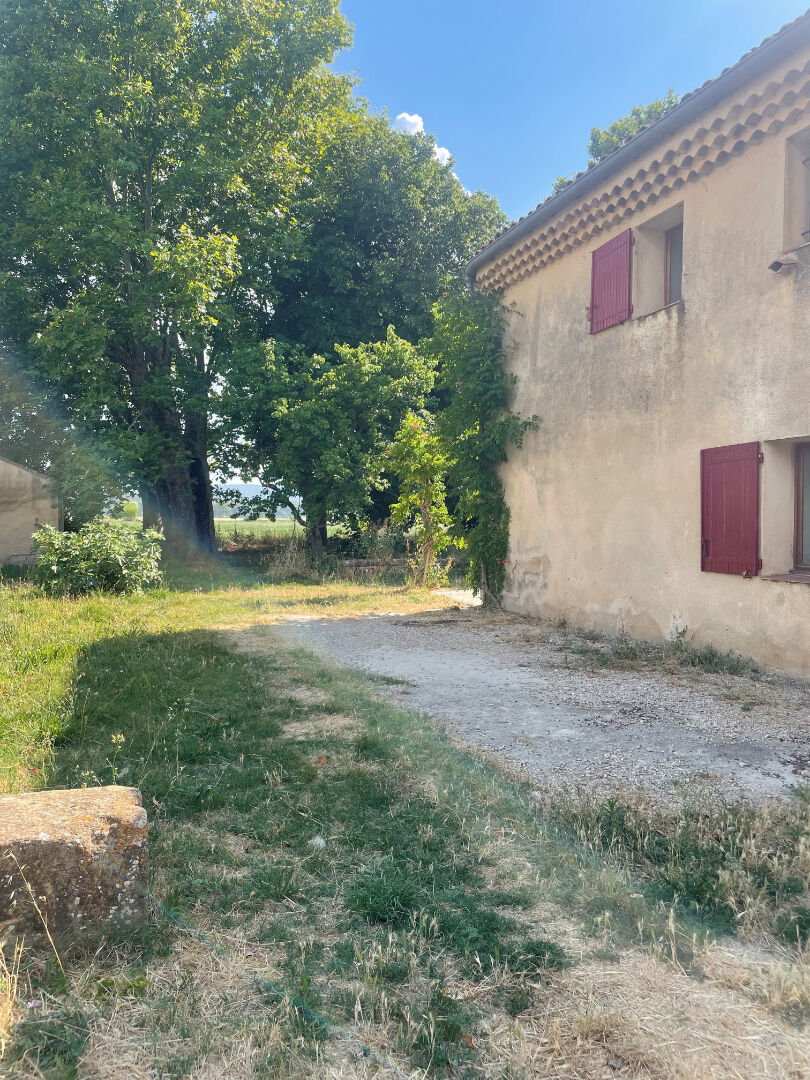 Maison Meyrargues 6 pice(s) 195.60 m2 2